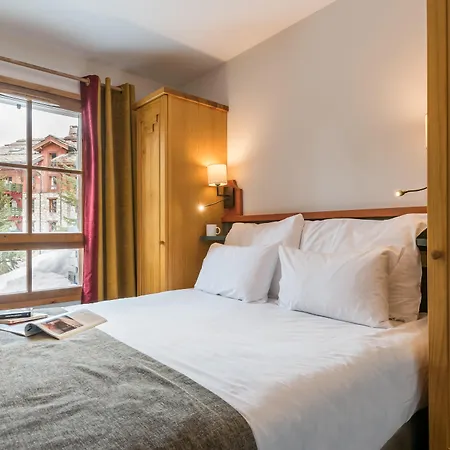 Pierre & Premium Arc 1950 Le Village 5*